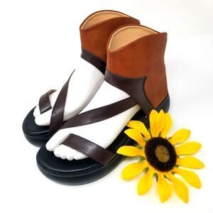 Boot Sandal. Size 235. No brand. Black and brown